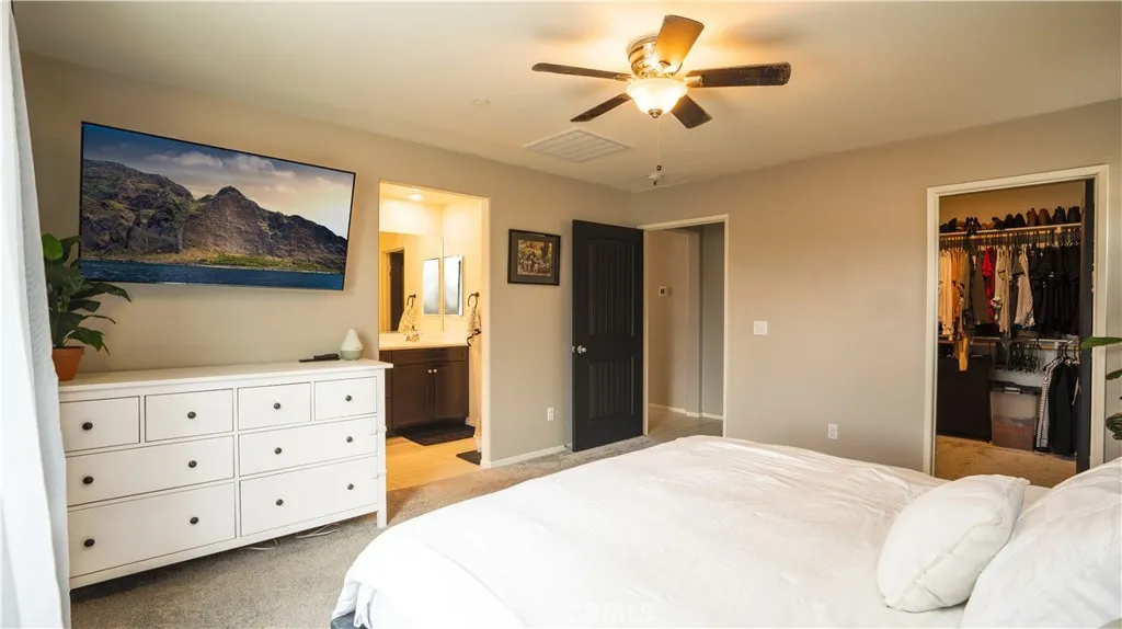 1133 Avenida Del Rio, San Jacinto, California 92582 home-pic-16