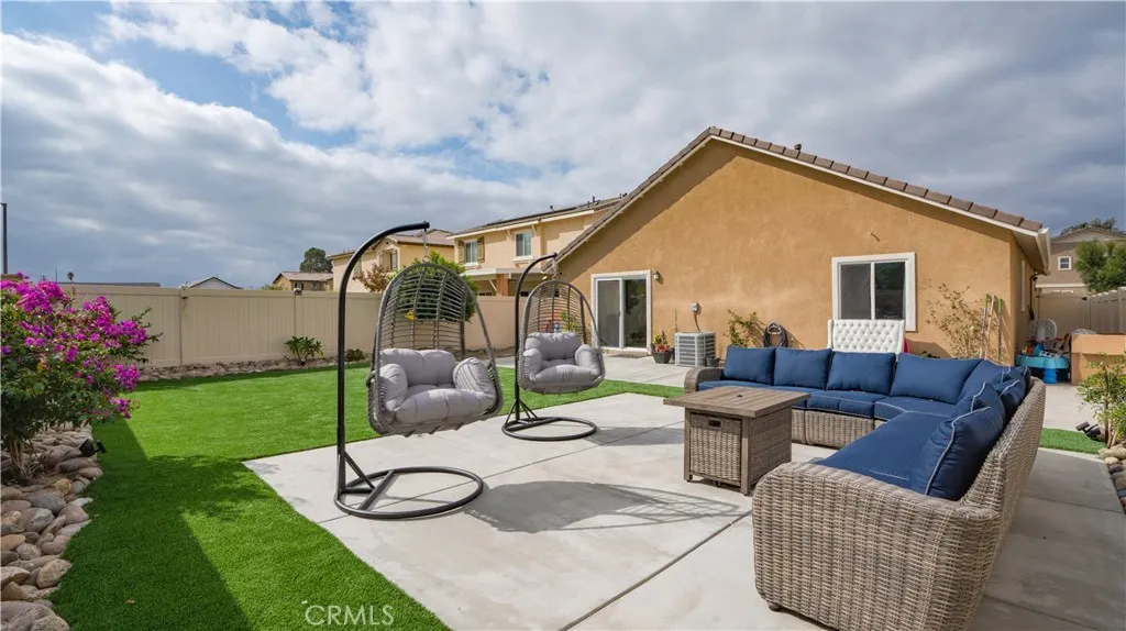 1133 Avenida Del Rio, San Jacinto, California 92582 home-pic-22