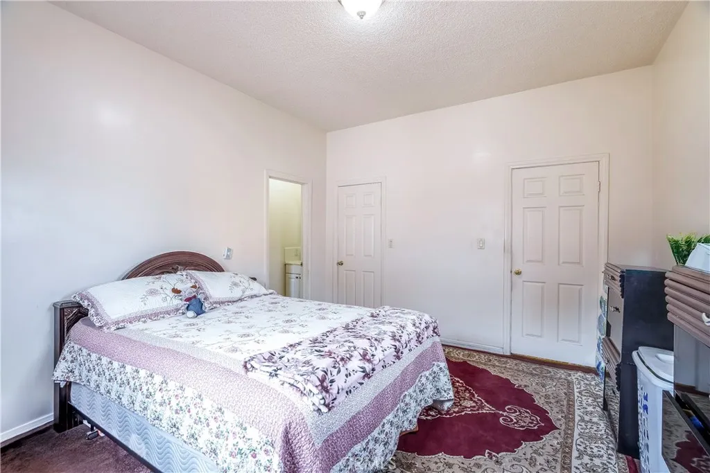 1340 1342 W 25th, Los Angeles, California 90007 home-pic-15