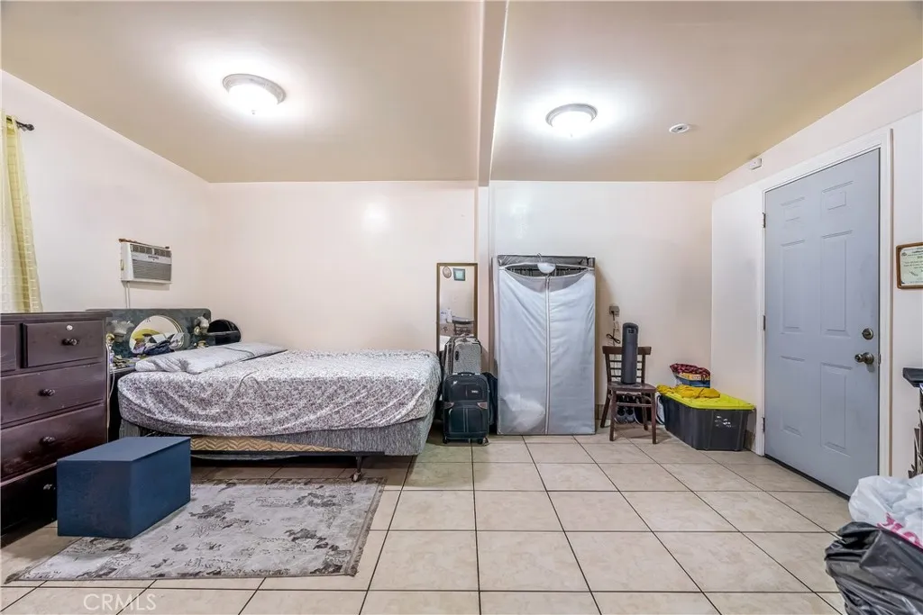 1340 1342 W 25th, Los Angeles, California 90007 home-pic-29