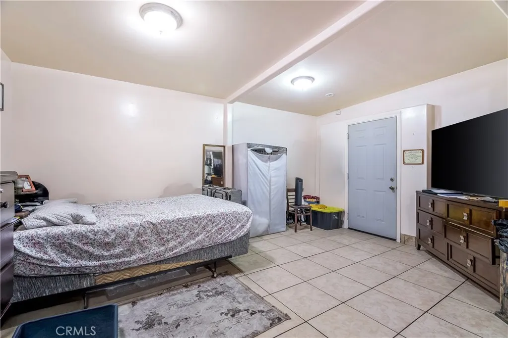 1340 1342 W 25th, Los Angeles, California 90007 home-pic-30