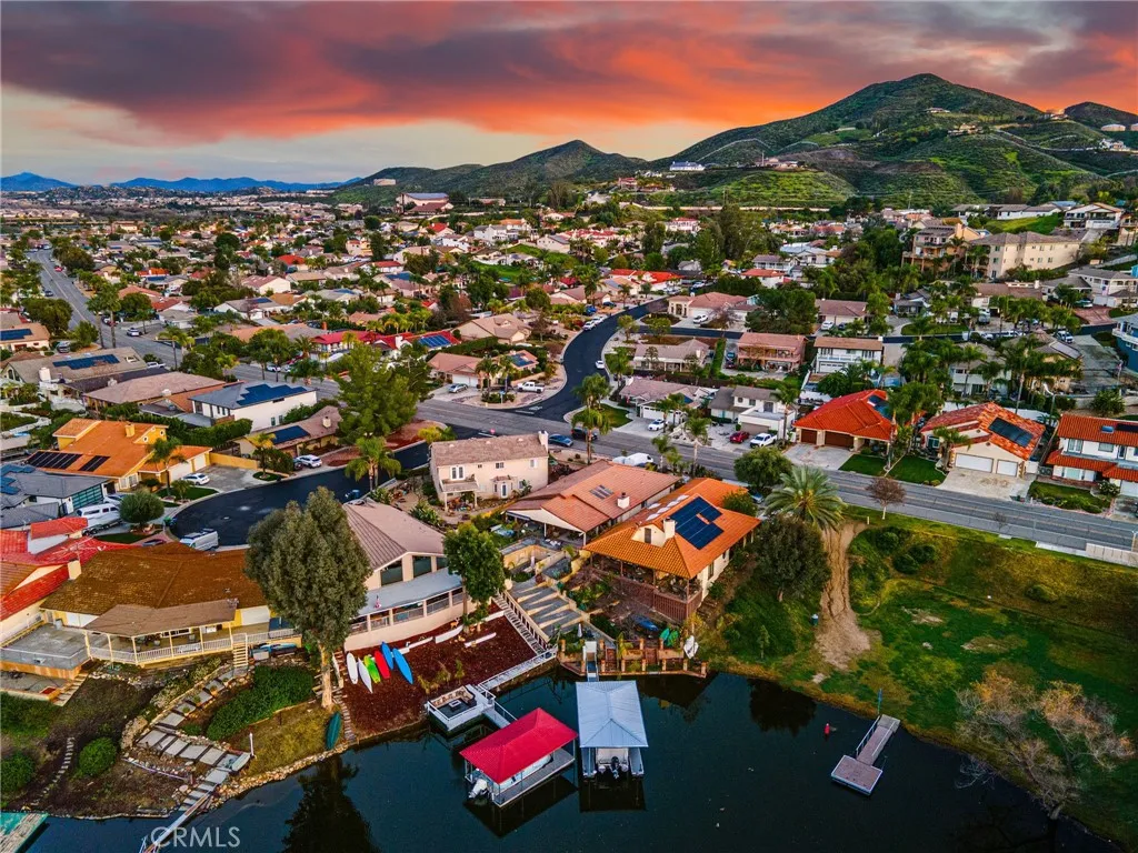 23572 Continental Drive, Canyon Lake, California 92587 home-pic-70