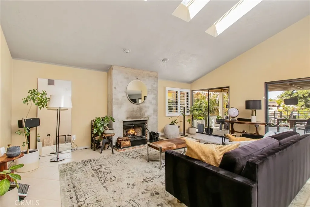 23572 Continental Drive, Canyon Lake, California 92587 home-pic-26