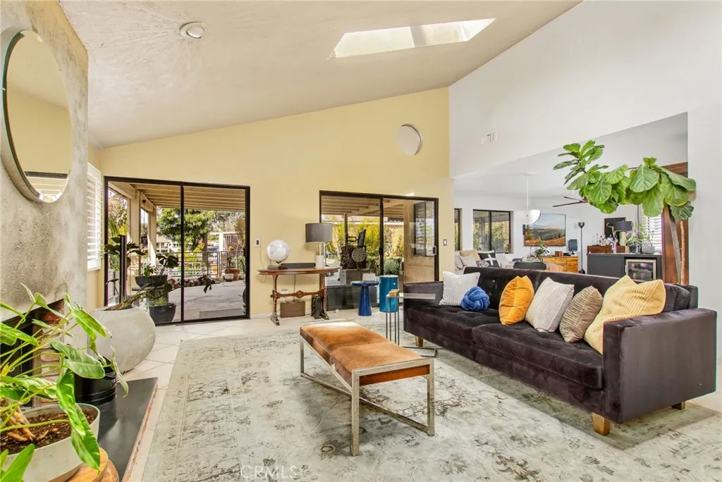 23572 Continental Drive, Canyon Lake, California 92587 home-pic-28