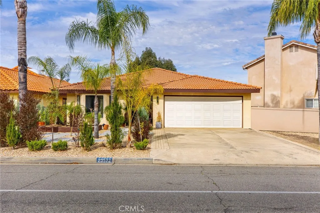 23572 Continental Drive, Canyon Lake, California 92587 home-pic-12