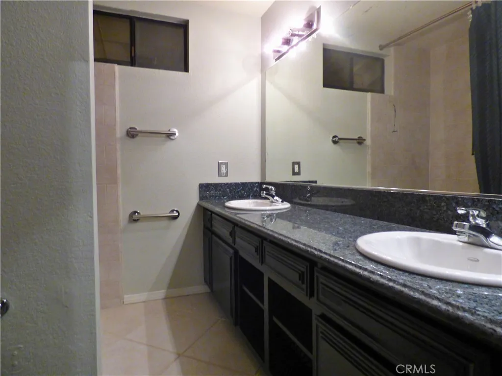 23572 Continental Drive, Canyon Lake, California 92587 home-pic-24