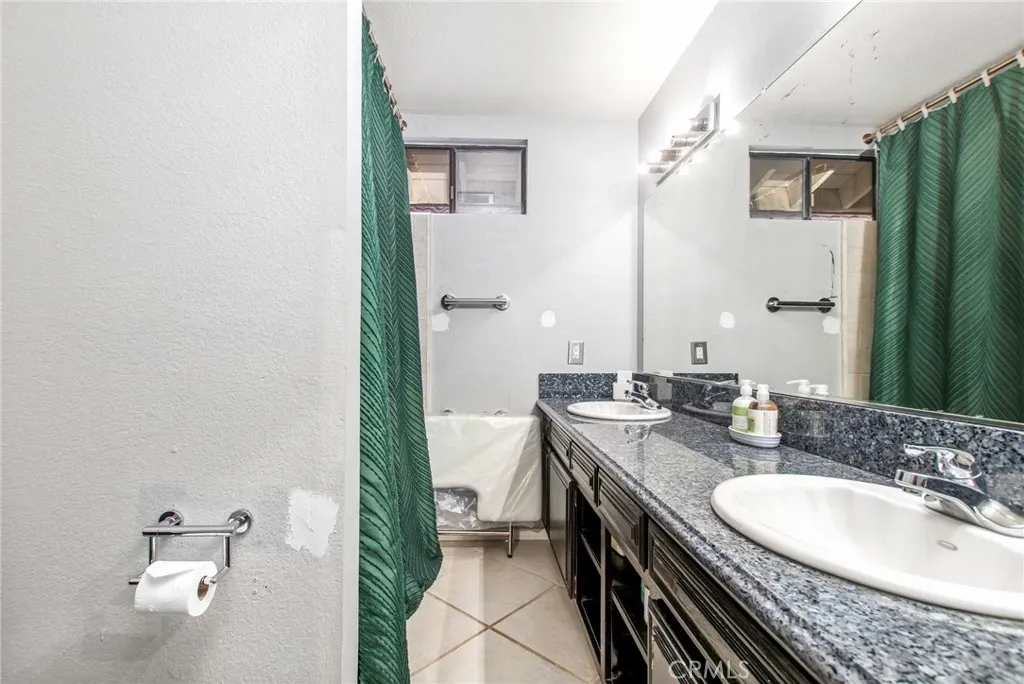 23572 Continental Drive, Canyon Lake, California 92587 home-pic-23