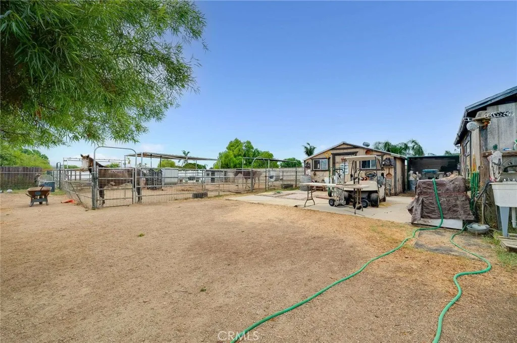 5344 Lucretia, Jurupa Valley, California 91752 home-pic-34