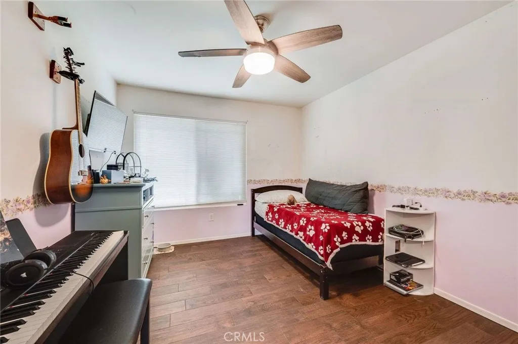 5344 Lucretia, Jurupa Valley, California 91752 home-pic-26