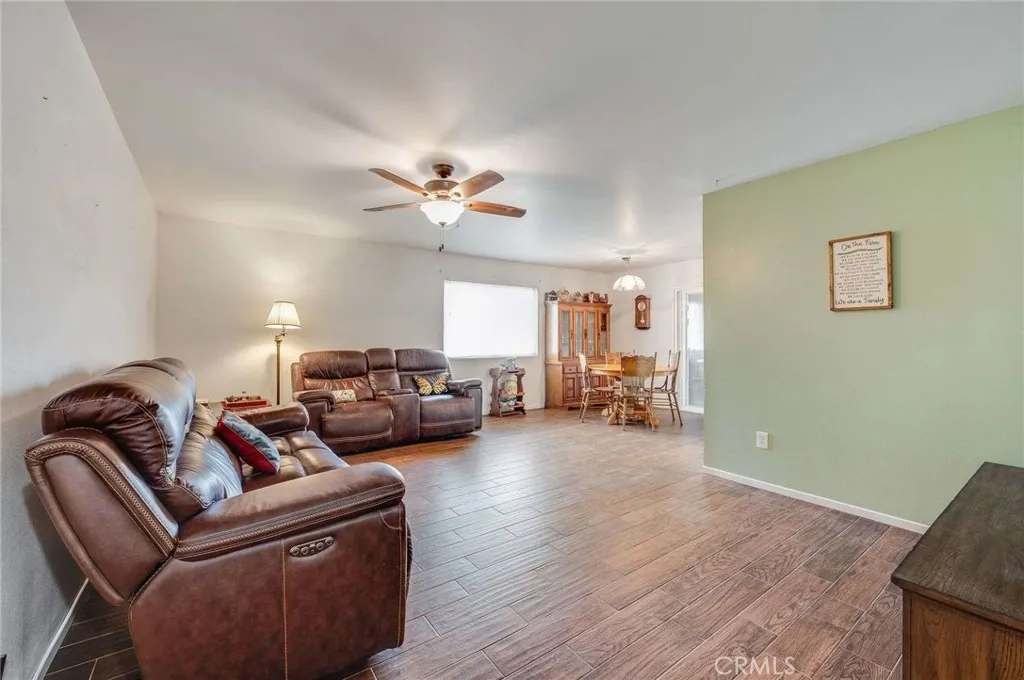 5344 Lucretia, Jurupa Valley, California 91752 home-pic-5