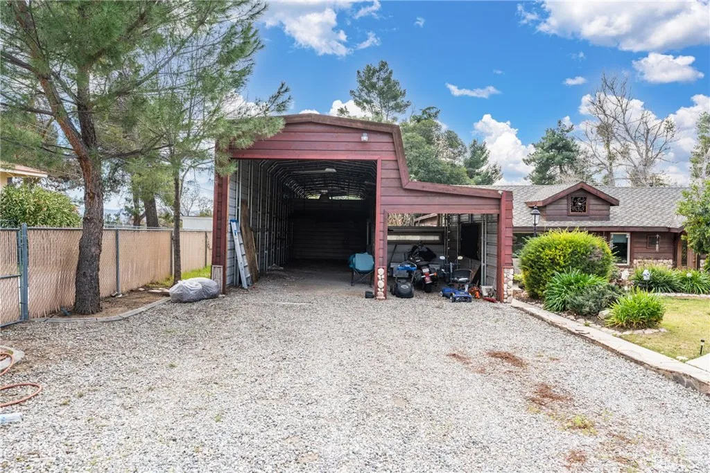 39441 Tokay, Cherry Valley, California 92223 home-pic-7