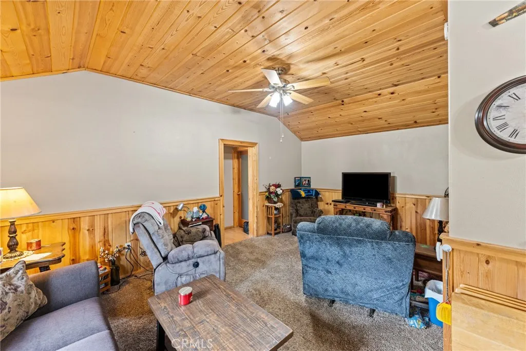 39441 Tokay, Cherry Valley, California 92223 home-pic-11