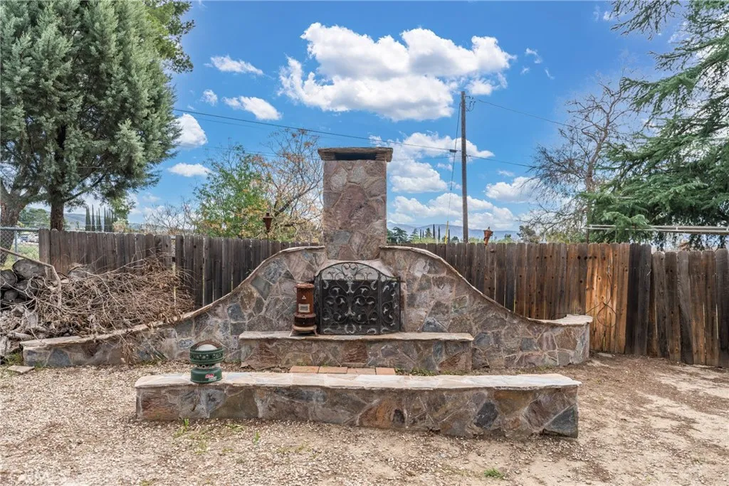 39441 Tokay, Cherry Valley, California 92223 home-pic-42