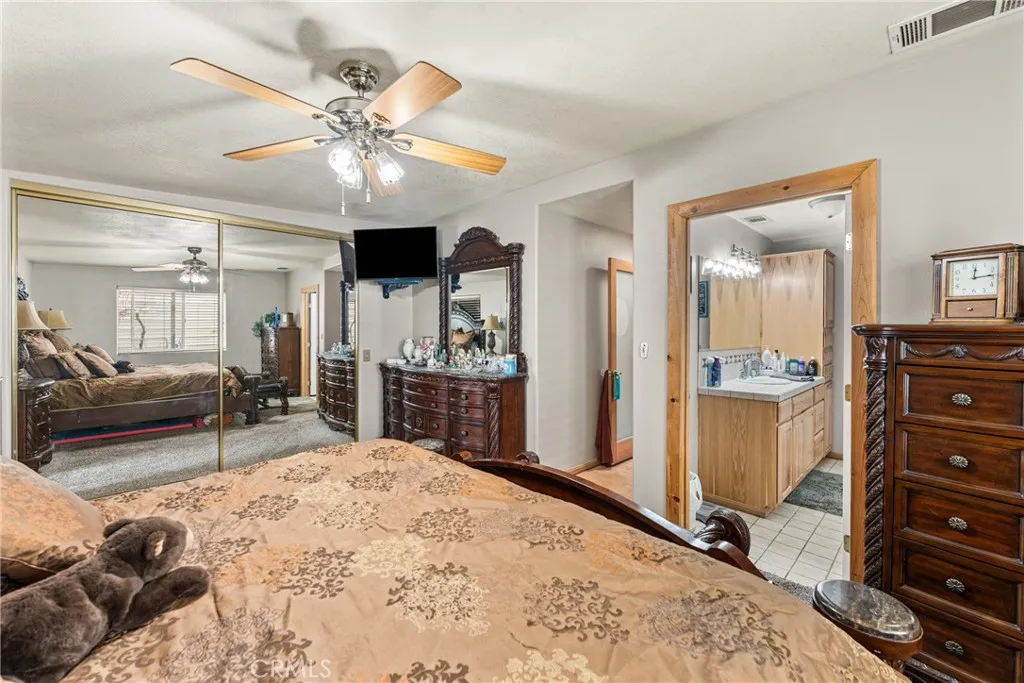39441 Tokay, Cherry Valley, California 92223 home-pic-25