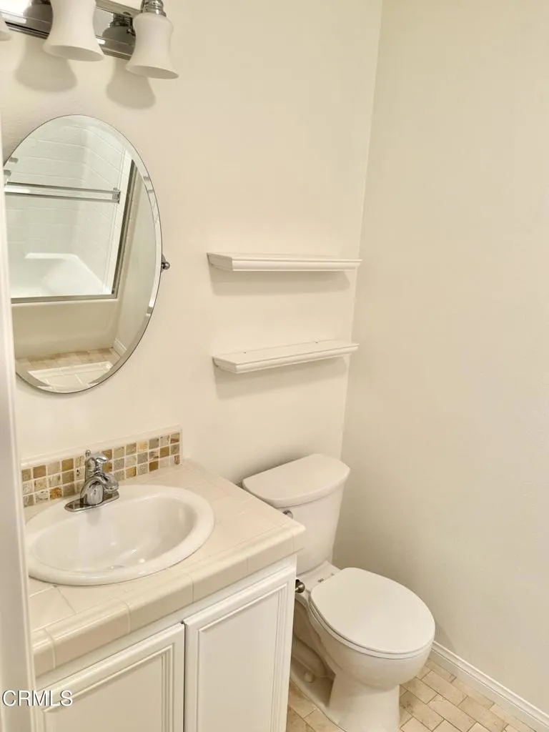 4168 Felipe Lane A, Simi Valley, California 93063 home-pic-25