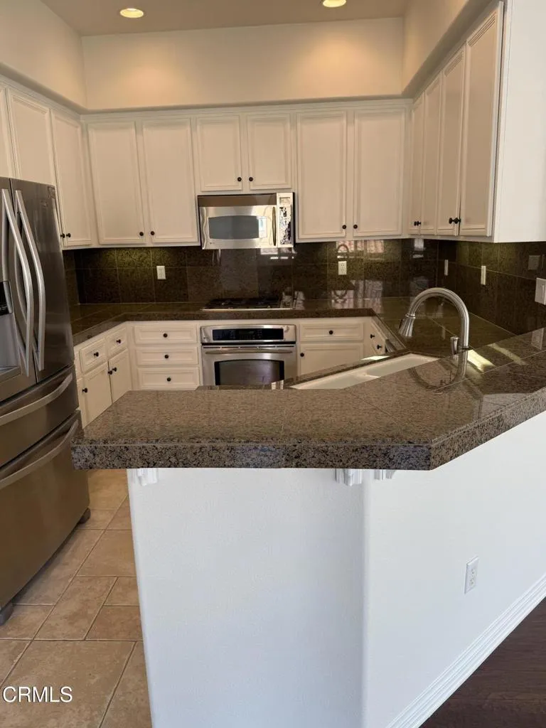 4168 Felipe Lane A, Simi Valley, California 93063 home-pic-17