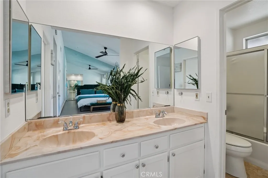 30319 Desert Moon, Thousand Palms, California 92276 home-pic-22