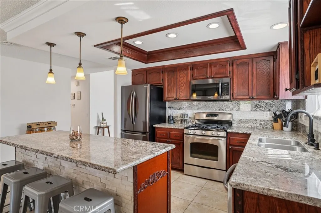 30319 Desert Moon, Thousand Palms, California 92276 home-pic-15