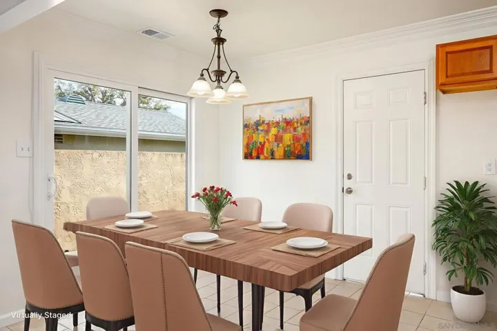 https://zimg.paragon.ice.com/ParagonImages/Property/PA/SDMLS/260003188/6/120/90/4dbdf0edc34452e238230554ca955239/3/b3e2760409f6177ce92755cbce5b7937/260003188-9e1852a9-428c-4df6-8960-a374c2a28a9b.JPG