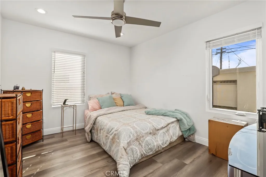 7827 La Salle, Los Angeles, California 90047 home-pic-9