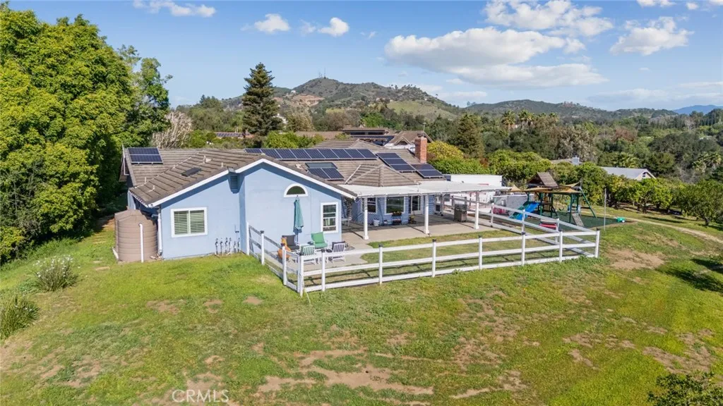 804 El Paisano, Fallbrook, California 92028 home-pic-52