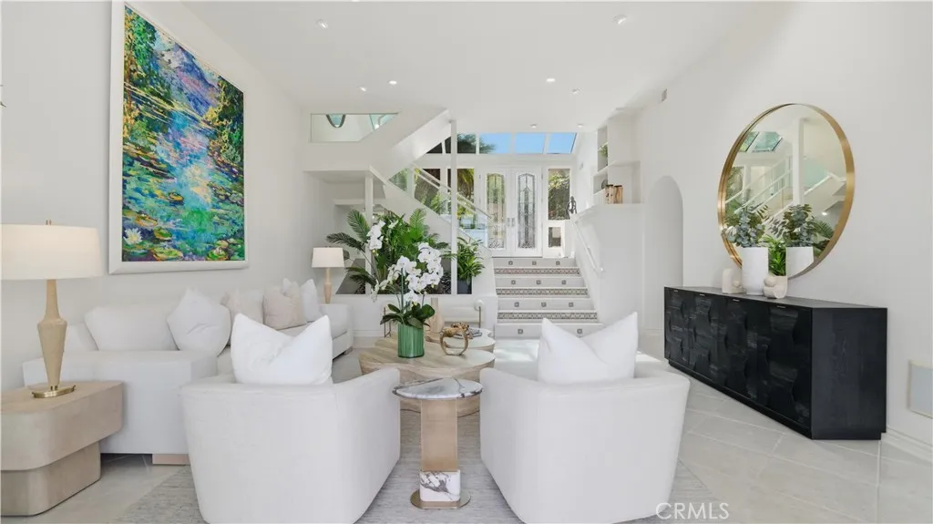 31 Saint Tropez, Newport Beach, California 92660 home-pic-10
