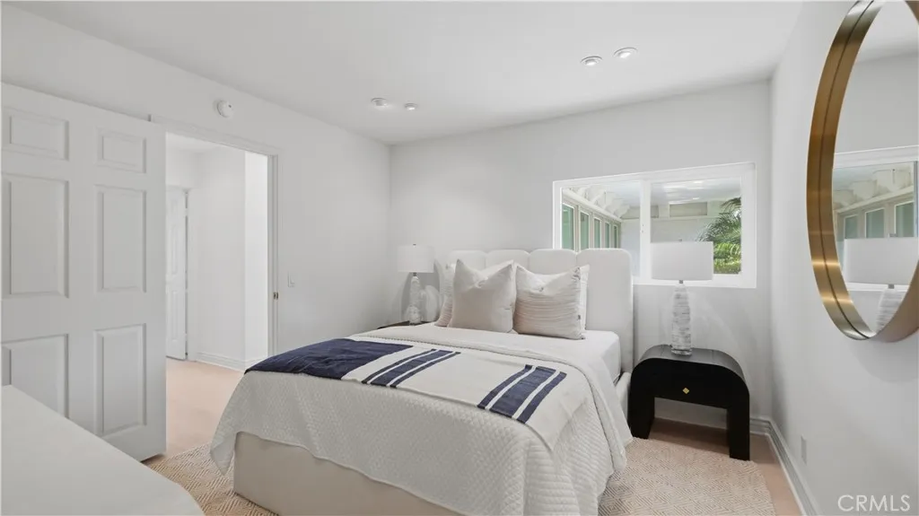 31 Saint Tropez, Newport Beach, California 92660 home-pic-38