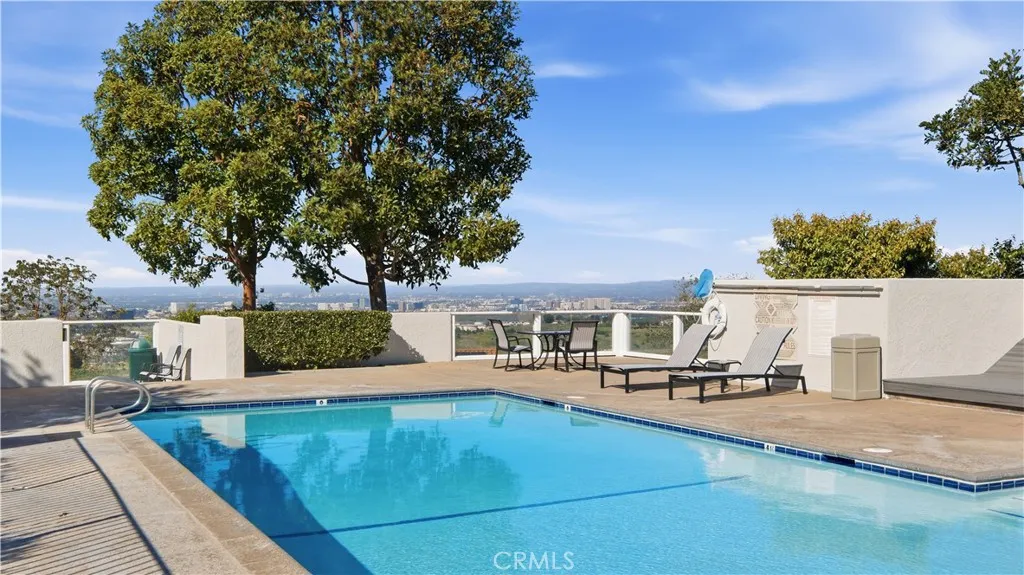 31 Saint Tropez, Newport Beach, California 92660 home-pic-57