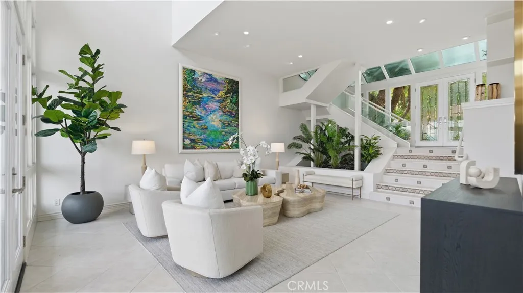 31 Saint Tropez, Newport Beach, California 92660 home-pic-7