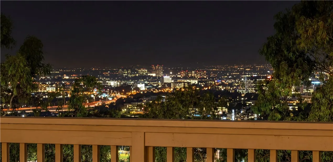 31 Saint Tropez, Newport Beach, California 92660 home-pic-49