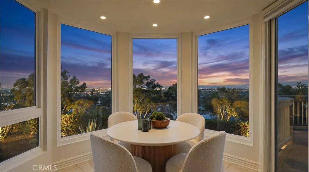 31 Saint Tropez, Newport Beach, California 92660 home-pic-18