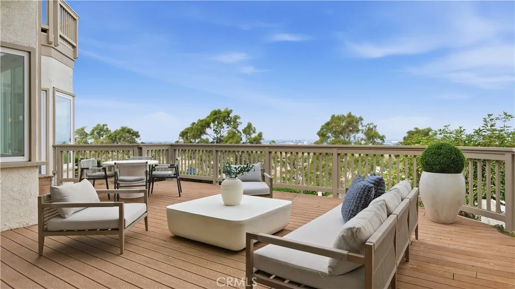 31 Saint Tropez, Newport Beach, California 92660 home-pic-42