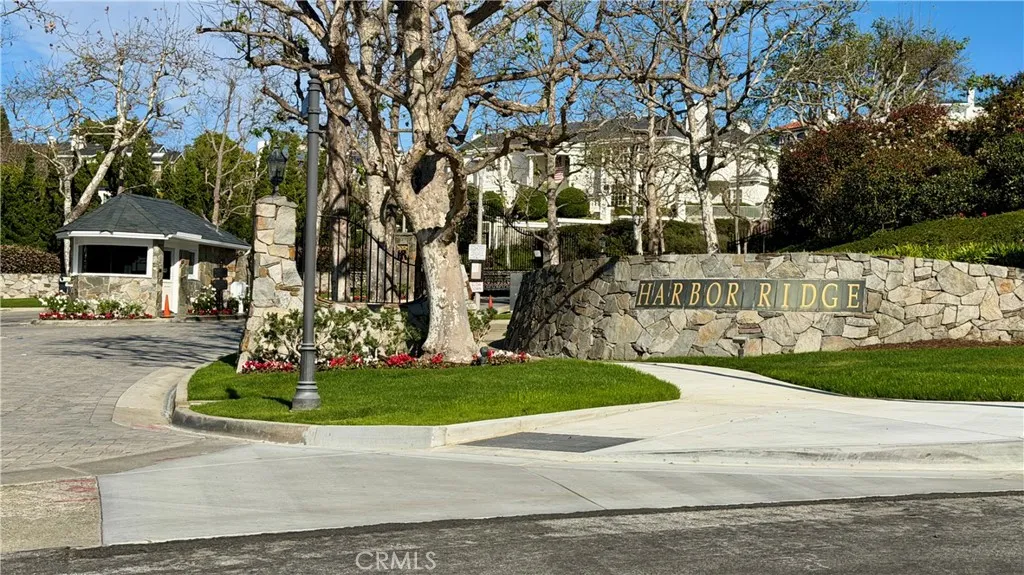 31 Saint Tropez, Newport Beach, California 92660 home-pic-51