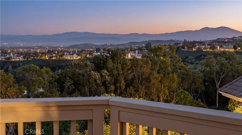 31 Saint Tropez, Newport Beach, California 92660 home-pic-50