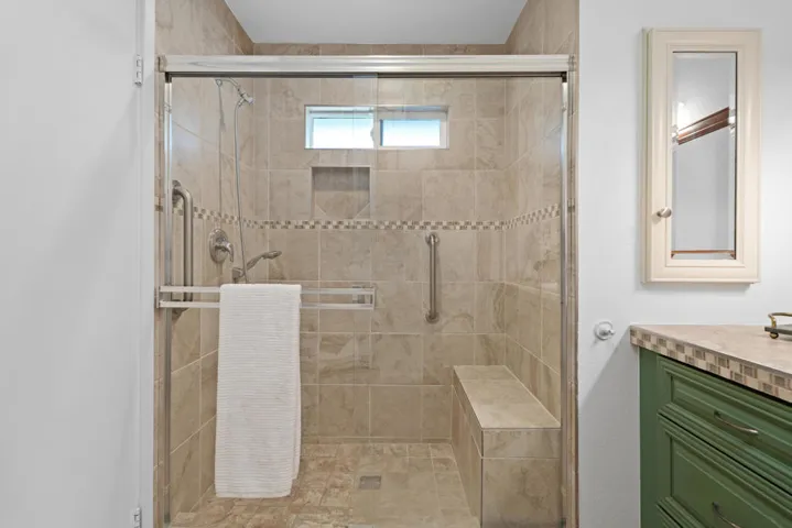 35_11998034_186248_186248-EI-135