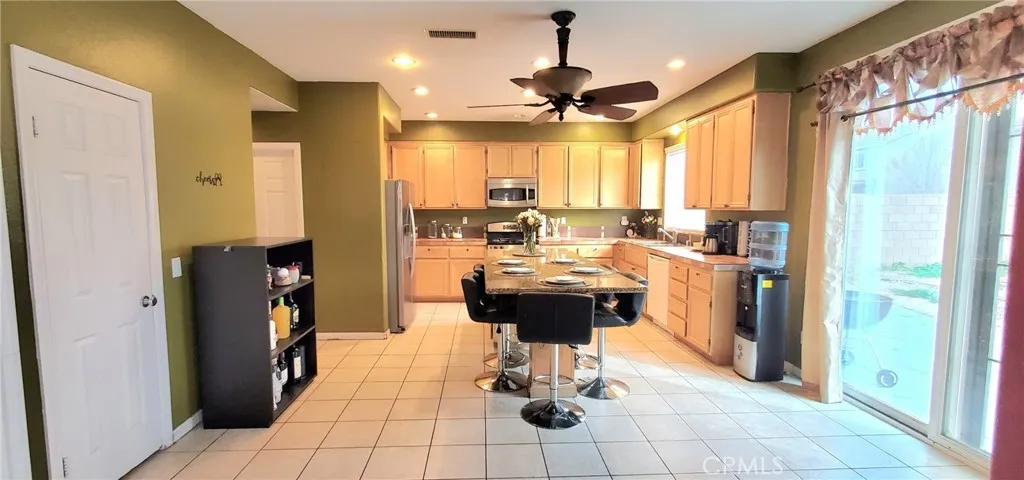 3116 Peaceful Way, Lancaster, California 93535 home-pic-5