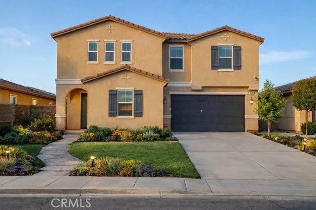 virtually staged for front yard ideas