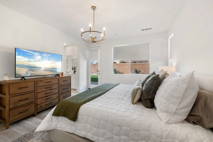 23_40161_Pardova_Dr23_mls