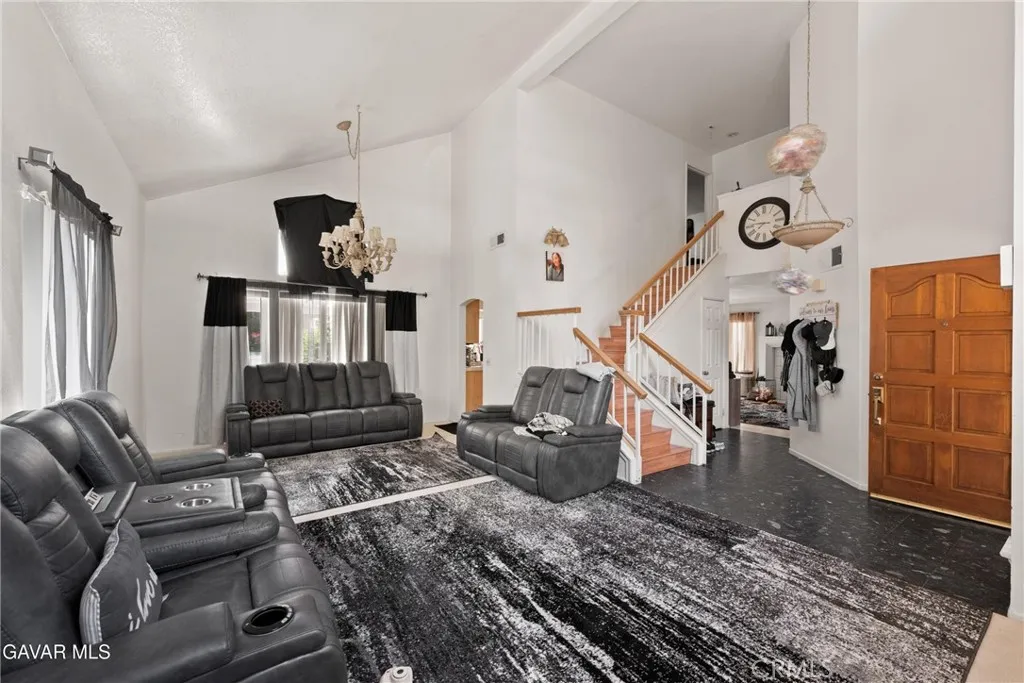 38145 Lido, Palmdale, California 93552 home-pic-3