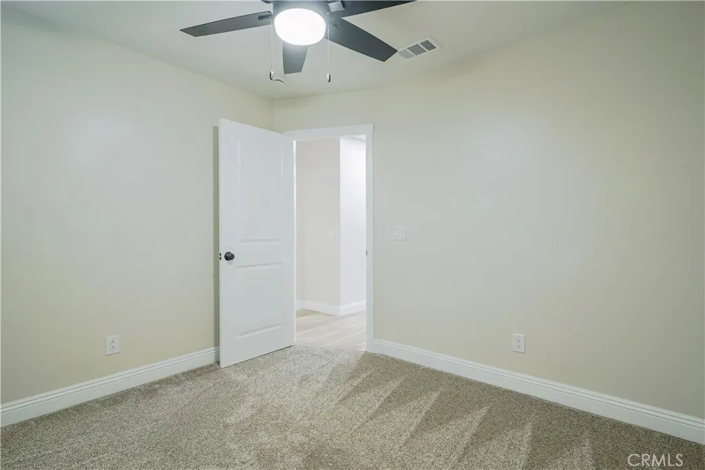 19228 Live Oak, Hesperia, California 92345 home-pic-25