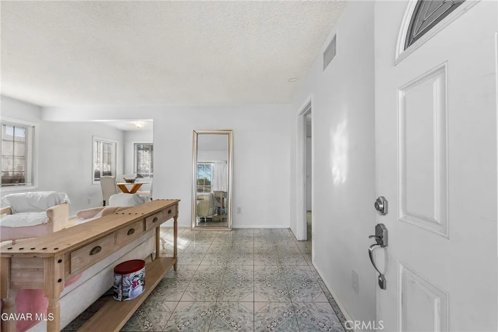 38609 Glenraven, Palmdale, California 93550 home-pic-19