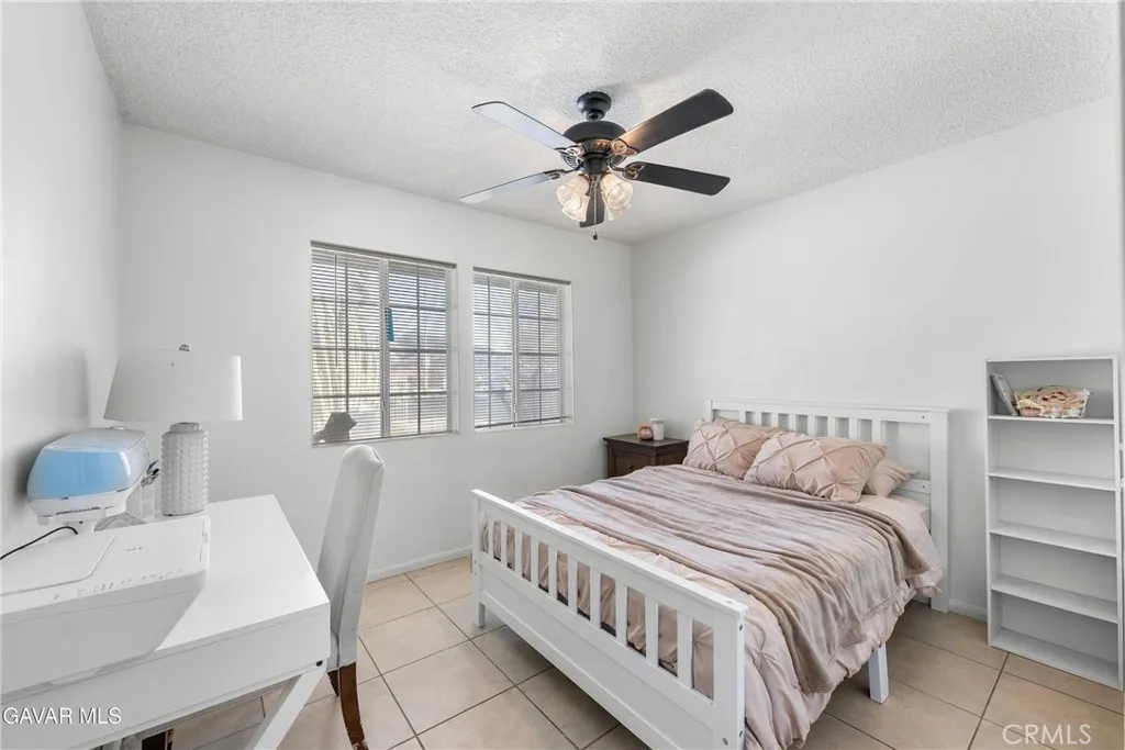 38609 Glenraven, Palmdale, California 93550 home-pic-27