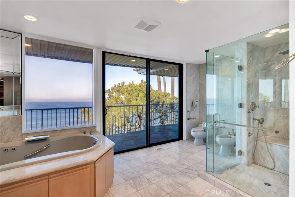 1733 Paseo Del Mar, Palos Verdes Estates, California 90274 home-pic-70