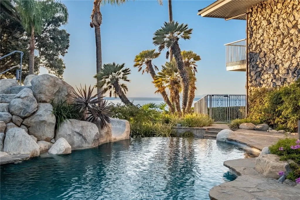 1733 Paseo Del Mar, Palos Verdes Estates, California 90274 home-pic-64