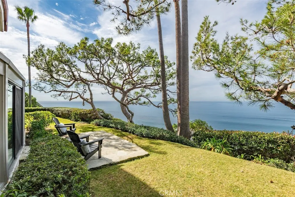 1733 Paseo Del Mar, Palos Verdes Estates, California 90274 home-pic-15