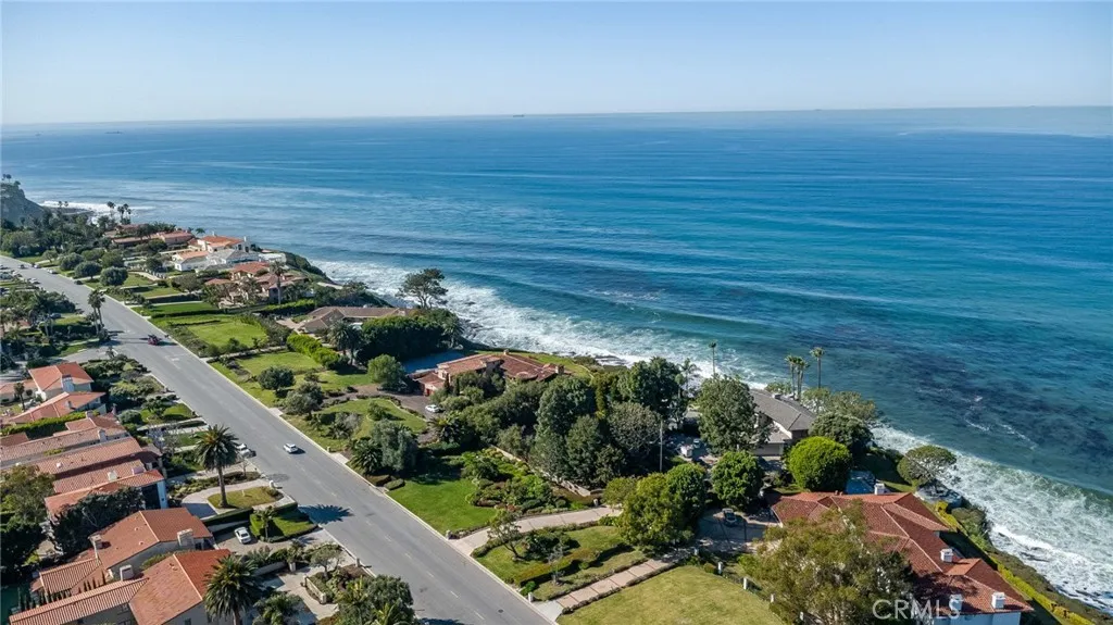 1733 Paseo Del Mar, Palos Verdes Estates, California 90274 home-pic-13