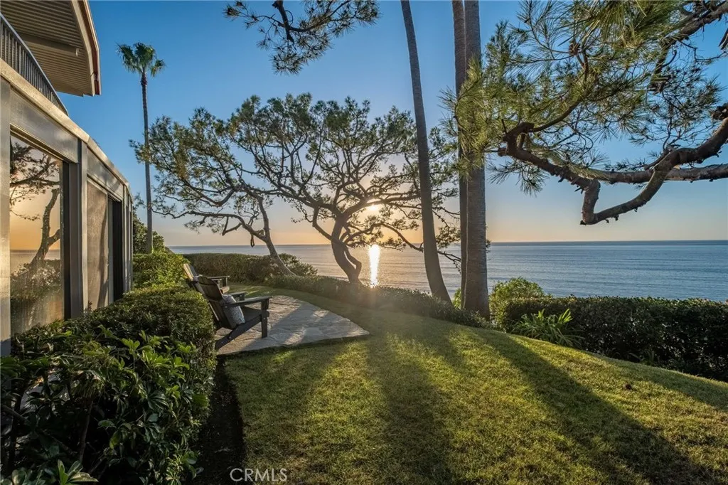 1733 Paseo Del Mar, Palos Verdes Estates, California 90274 home-pic-32