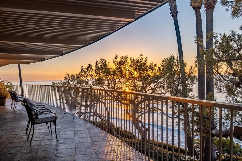 1733 Paseo Del Mar, Palos Verdes Estates, California 90274 home-pic-41