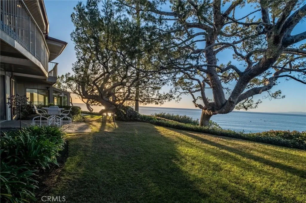 1733 Paseo Del Mar, Palos Verdes Estates, California 90274 home-pic-71