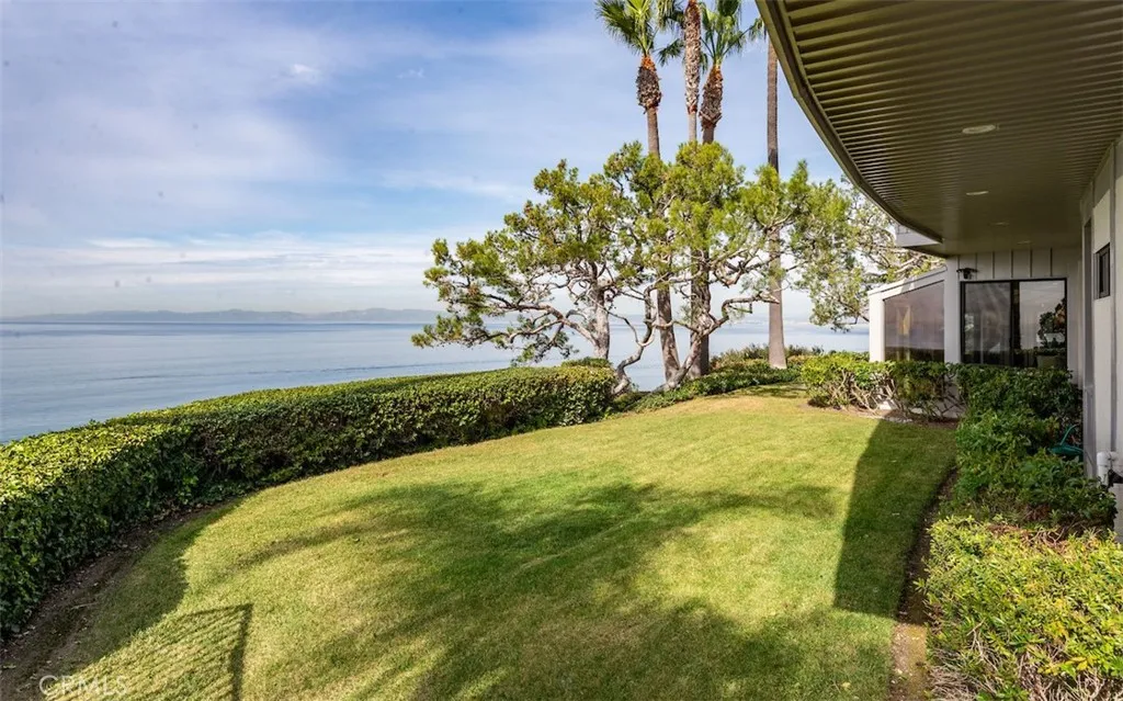 1733 Paseo Del Mar, Palos Verdes Estates, California 90274 home-pic-61